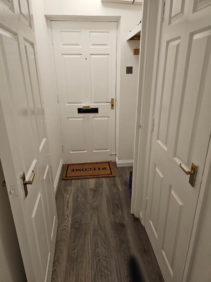 1 Bed Modern Flat Apartment Didcot Bagian luar foto